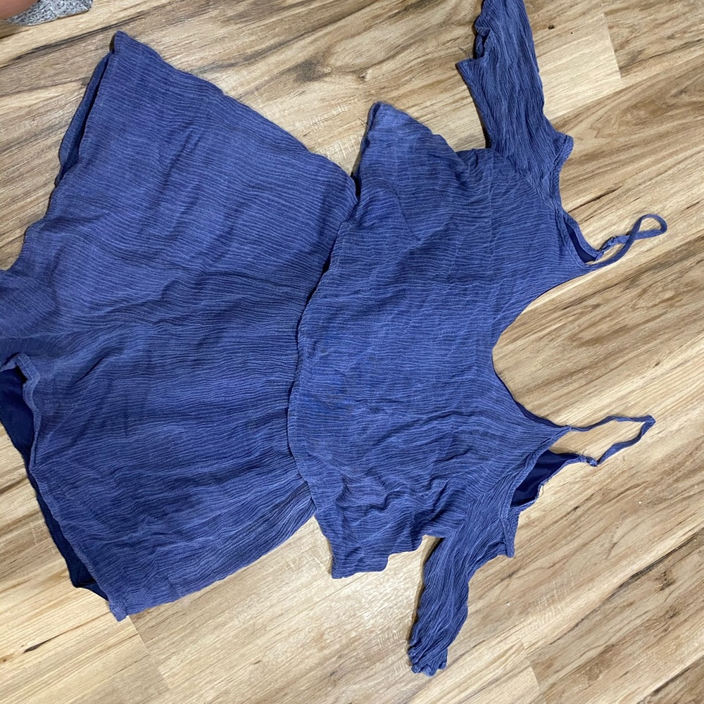 Blue romper medium - Picture 2 of 3